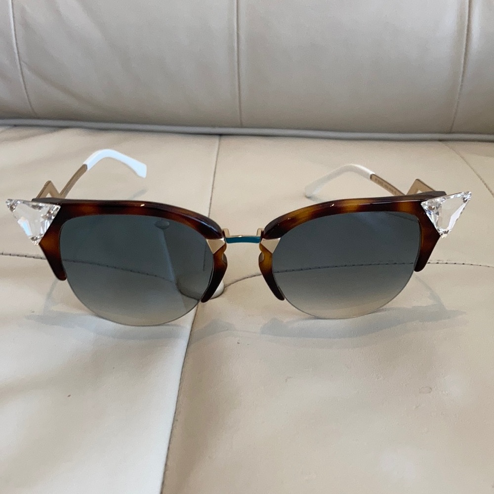 Fendi embellished sunglasses. Tortoise frames.